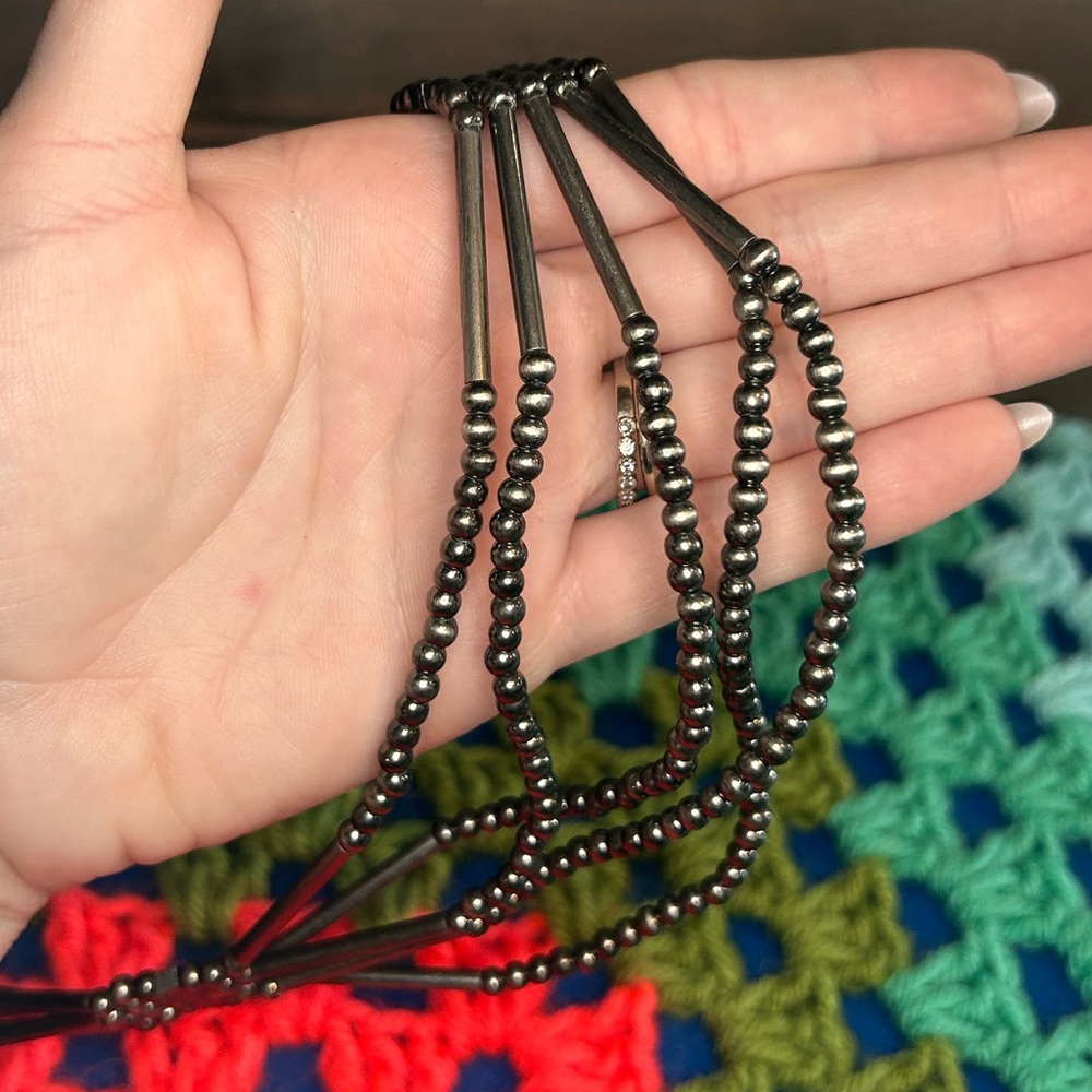 Vintage One Of a Kind Gunmetal Grey Beaded (Looks like Hemotite) Necklace 24" - Picture 2 of 5